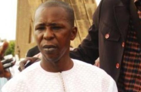 Marché des 615 véhicules : Encore du bluff au profit de Cheikh Amar 