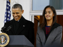 À 16 ans, la fille de Barack Obama est déjà plus grande que lui ! À 16 ans, la fille de Barack Obama est déjà plus grande que lui !