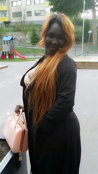 SETAL.NET-L'artiste N'diolé Tall profite de son séjour à Stockholm