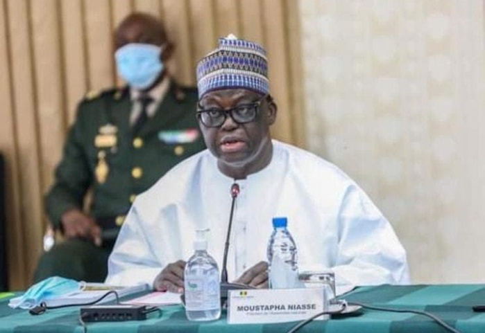 Présidentielle 2024 : Macky fait appel à Moustapha Niasse Présidentielle 2024 : Macky fait appel à Moustapha Niasse