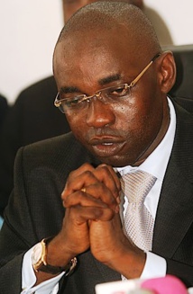 "Je me considère comme un otage et Macky Sall..." "Je me considère comme un otage et Macky Sall..."