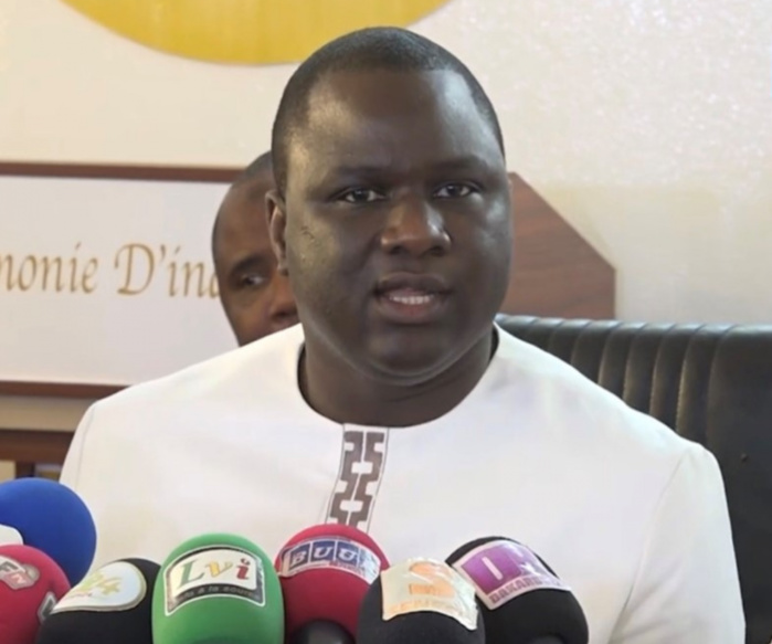 Dethié Fall: " Macky Sall a retenu les deux députés à cause de la motion de censure" Dethié Fall: " Macky Sall a retenu les deux députés à cause de la motion de censure"