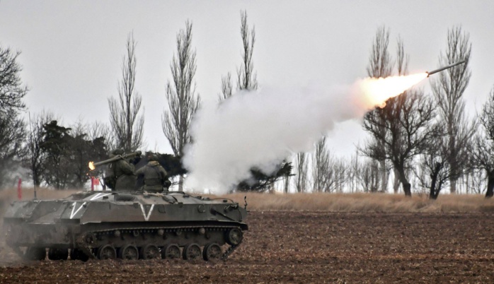 Ukraine : Deux morts dans une frappe russe sur Kherson Ukraine : Deux morts dans une frappe russe sur Kherson