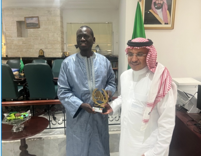 UNCCIAS :Serigne Mboup consolide un partenariat des secteurs privés sénégalais et Saoudiens UNCCIAS :Serigne Mboup consolide un partenariat des secteurs privés sénégalais et Saoudiens