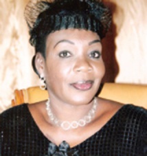 L'ex Ministre Khady Mbow arrêtée au Gabon pour détournement de 50 millions FCFA L'ex Ministre Khady Mbow arrêtée au Gabon pour détournement de 50 millions FCFA