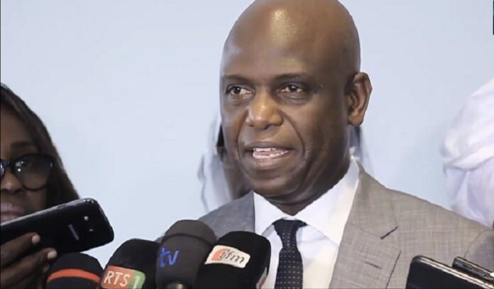 Cour des Comptes : « Certains vérificateurs ont des casquettes politiques » (Mansour Faye)