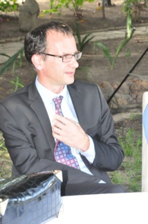 Ebola : un diplomate salue la décision du Sénégal d'ouvrir un corridor humanitaire Ebola : un diplomate salue la décision du Sénégal d'ouvrir un corridor humanitaire