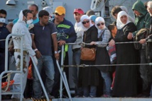 Italie: jusqu'à 500 migrants disparus dans un naufrage en Méditerranée Italie: jusqu'à 500 migrants disparus dans un naufrage en Méditerranée