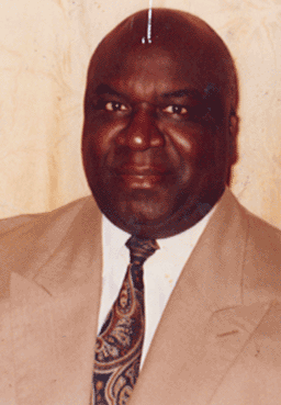 Parution: Famara Ibrahima SAGNA rend hommage aux pionniers avec un condensé d'histoire et d'expérience