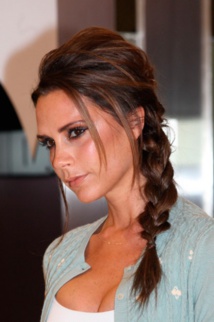 Mode : Victoria Beckham : élue femme la mieux habillée d'Angleterre...