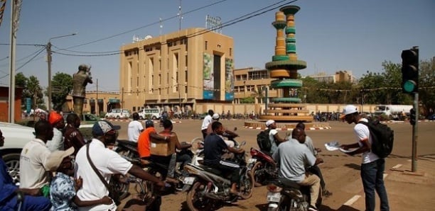 Burkina: neuf morts dans une attaque contre une mosquée