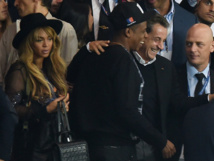 Quand Nicolas Sarkozy s'éclate avec Beyoncé et Jay-Z au parc des Princes Quand Nicolas Sarkozy s'éclate avec Beyoncé et Jay-Z au parc des Princes