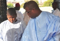 Le maire de Ziguinchor Abadoulaye Baldé et son fils à la Tabaski 2013 Le maire de Ziguinchor Abadoulaye Baldé et son fils à la Tabaski 2013