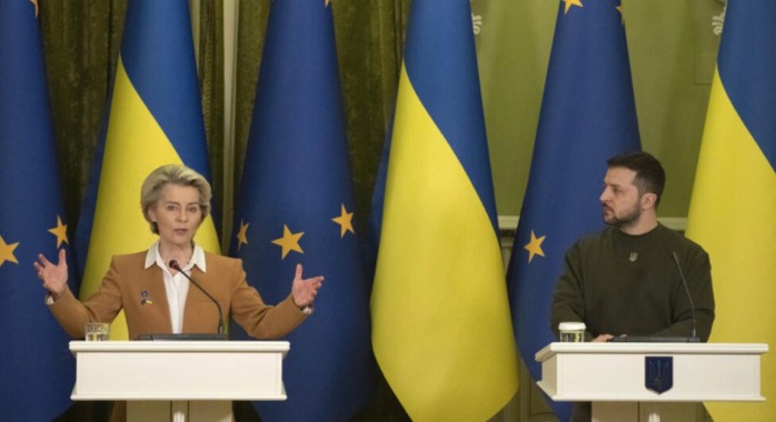 Sommet UE-Ukraine: les dirigeants européens en démonstration de force à Kiev
