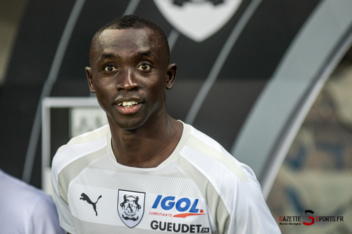 Papiss Cissé : « Je me suis beaucoup inspiré de Eto’o (…) Tout ce que les jeunes font, je le fais facilement » Papiss Cissé : « Je me suis beaucoup inspiré de Eto’o (…) Tout ce que les jeunes font, je le fais facilement »