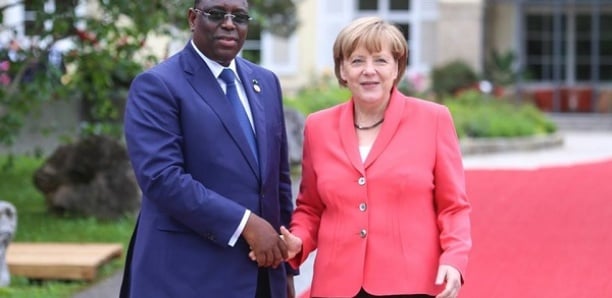 Prix Félix Houphouët-Boigny de l’Unesco : L’hommage vibrant de Macky Sall à Angela Merkel et Julienne Lusenge Prix Félix Houphouët-Boigny de l’Unesco : L’hommage vibrant de Macky Sall à Angela Merkel et Julienne Lusenge
