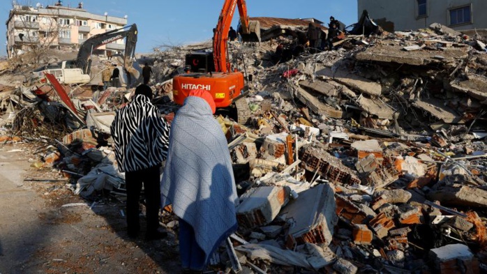 Séisme en Turquie et en Syrie : Le bilan dépasse les 16 000 morts