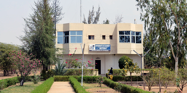 Université de Bambey : le Syndicat des enseignants suspend son mouvement d'ordre de grève