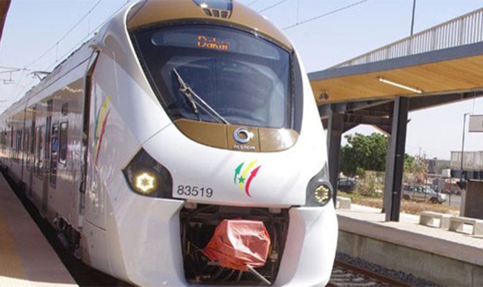 Thiès : Macky Sall promet une troisième gare avec le TER