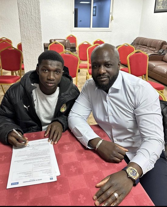 Officiel : Lamine Camara signe à FC Metz Officiel : Lamine Camara signe à FC Metz