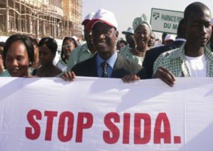 Sida : le nouveau plan stratégique du CNLS estimé à plus de 75 milliards Sida : le nouveau plan stratégique du CNLS estimé à plus de 75 milliards