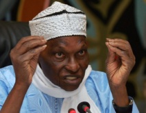 Déballage au CD-(PDS): Pour Me Wade, Macky Sall est un "corrompu" doublé de "fatard" Déballage au CD-(PDS): Pour Me Wade, Macky Sall est un "corrompu" doublé de "fatard"