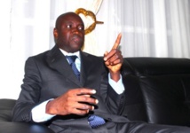 La « vérité » d’Aly Ngouille Ndiaye sur l’affaire Arcelor Mittal La « vérité » d’Aly Ngouille Ndiaye sur l’affaire Arcelor Mittal