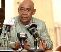 Le camp de Macky Sall prépare la riposte contre Me Wade Le camp de Macky Sall prépare la riposte contre Me Wade