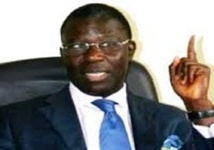 Babacar Gaye : « Macky Sall fait une campagne électorale déguisée »
