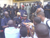 Des décrets des contrôleurs généraux créent un malaise au sein de la Police Des décrets des contrôleurs généraux créent un malaise au sein de la Police