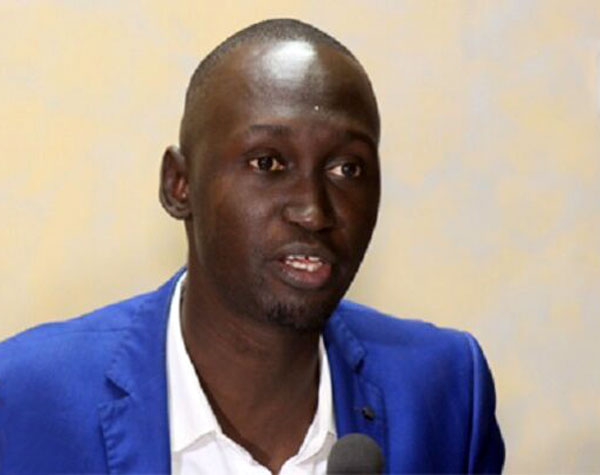 Affaire Pape Ndiaye : le journaliste droit dans ses bottes face aux enquêteurs