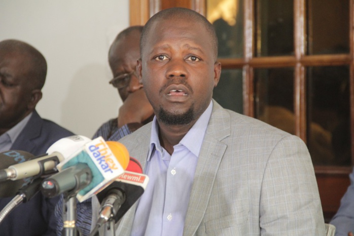 Accusations contre la famille présidentielle : Massaly traite Sonko de “catastrophe” Accusations contre la famille présidentielle : Massaly traite Sonko de “catastrophe”