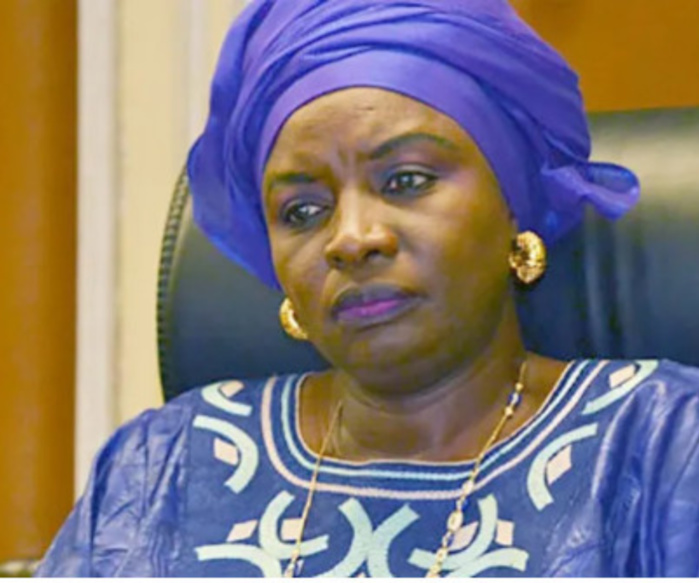 Mimi Touré après être passée voir Sonko à Suma: « Il est urgent d’enquêter sérieusement sur… »