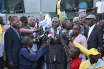 Sauf tremblement de terre Me Wade et ses alliées comptent manifester ! Sauf tremblement de terre Me Wade et ses alliées comptent manifester !
