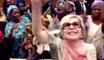 limogeage du Procureur Alioune Ndao: Viviane Wade chante l'hymne national et jubile avec le public limogeage du Procureur Alioune Ndao: Viviane Wade chante l'hymne national et jubile avec le public