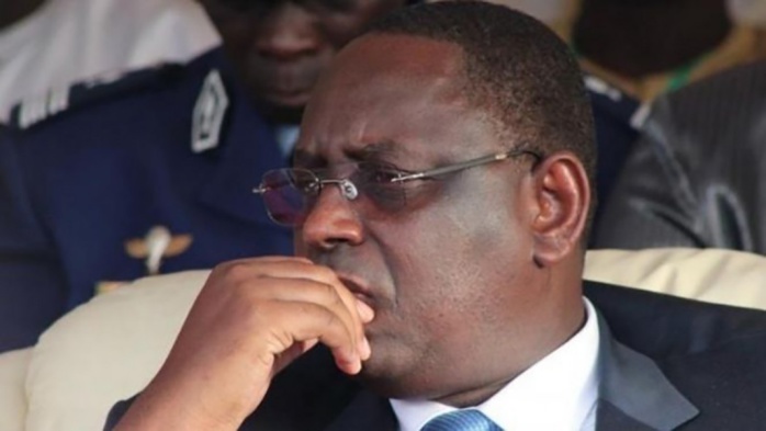 Plus de 60 partis politiques et d'organisations de la société civile font bloc contre le régime de Macky Plus de 60 partis politiques et d'organisations de la société civile font bloc contre le régime de Macky