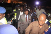 Me Wade se mue dans un silence total ! Me Wade se mue dans un silence total !