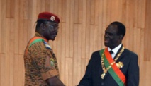 Burkina : le lieutenant-colonel Zida nommé Premier ministre par Michel Kafando Burkina : le lieutenant-colonel Zida nommé Premier ministre par Michel Kafando