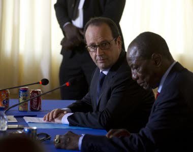 Hollande répond à Sarkozy : "L'Afrique point de départ de l'histoire et représentative de l'avenir aussi"