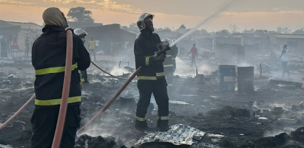 Incendie à Bantaco : Plus de 200 cases parties en fumée Incendie à Bantaco : Plus de 200 cases parties en fumée