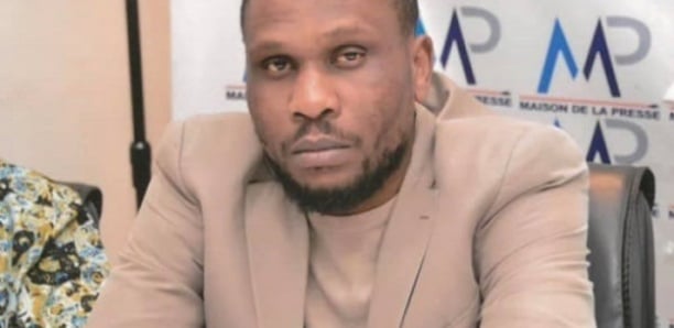 Entretien de Macky Sall sur la RFM : La colère noire du journaliste Babacar Fall Entretien de Macky Sall sur la RFM : La colère noire du journaliste Babacar Fall