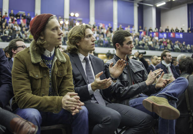 Les frères Sarkozy, tous derrière papa