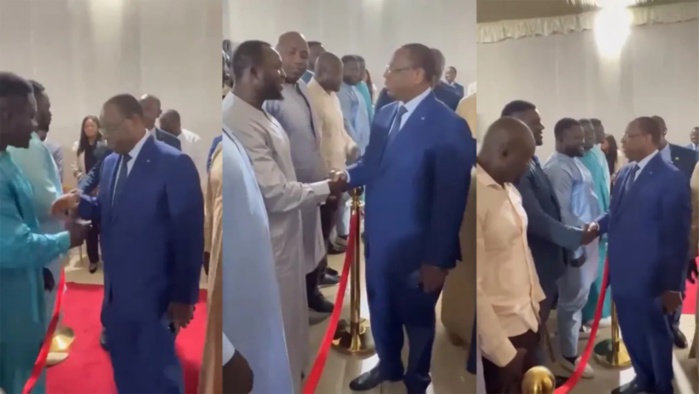 Macky Sall promet un demi milliard et 150 emplois au monde de la lutte Macky Sall promet un demi milliard et 150 emplois au monde de la lutte