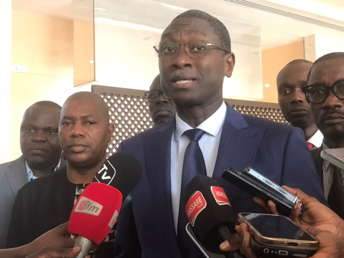 Éligibilité de Sonko: « On attend la décision de justice pour en tirer les conséquences » (Ismaëla Madior Fall) Éligibilité de Sonko: « On attend la décision de justice pour en tirer les conséquences » (Ismaëla Madior Fall)