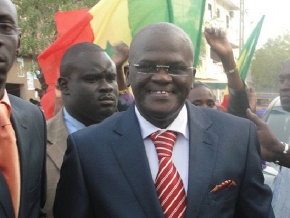 Modibo Diop : « Macky Sall doit être réélu en 2017 pour... »