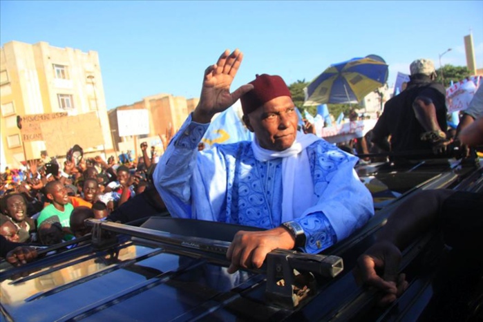 Arcelor Mittal-Pétro-Tim : Wade va laisser d'autres cafards les jours à venir!!! Arcelor Mittal-Pétro-Tim : Wade va laisser d'autres cafards les jours à venir!!!