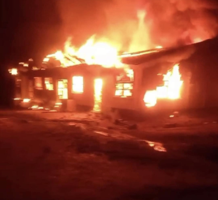 Guyana: plusieurs enfants décédés dans l’incendie d’un dortoir Guyana: plusieurs enfants décédés dans l’incendie d’un dortoir