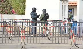 Affaire Sonko – Adji Sarr : Le Tribunal de Dakar et la salle 4 sous haute surveillance