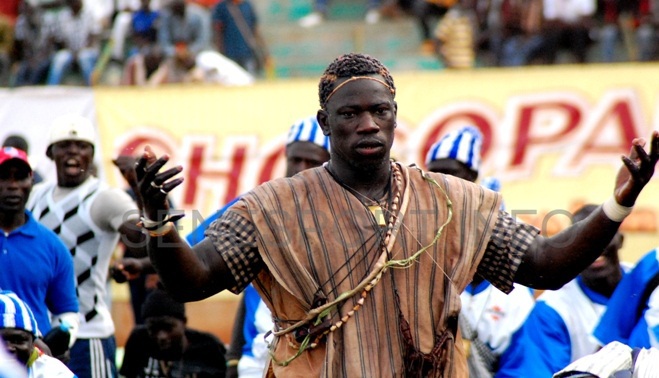 Boy Niang perd sa cible, Gouye-Gui