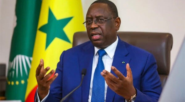 Emploi : Macky Sall propose de recourir à la convention Etat-employeurs